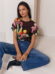 Lipsy Brown Floral Printed Flutter Sleeve T-Shirt - Image 3 of 5