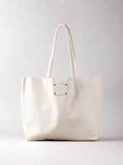 Lakeland Leather White Tarn Leather Bucket Bag - Image 1 of 2
