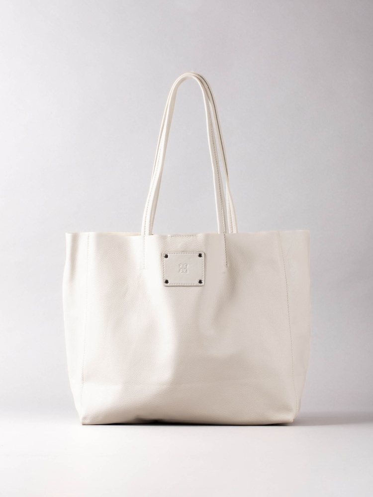Lakeland Leather White Tarn Leather Bucket Bag - Image 1 of 2