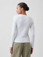 Gap White Waffle Knit Long Sleeve T-Shirt - Image 2 of 5