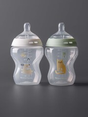 Tommee Tippee Clear Natural Chasing Colours Baby Bottle 2 x 260ml - Image 3 of 5