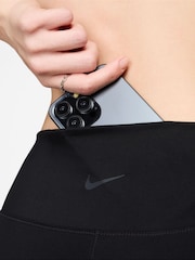 Schwarz - Nike One Dri-FIT High-Waisted 8" Cycling Shorts - Bild 7 von 9