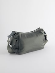 Grau - Satin Utility Crossbody Tasche​​​​​​​ - Bild 4 von 7