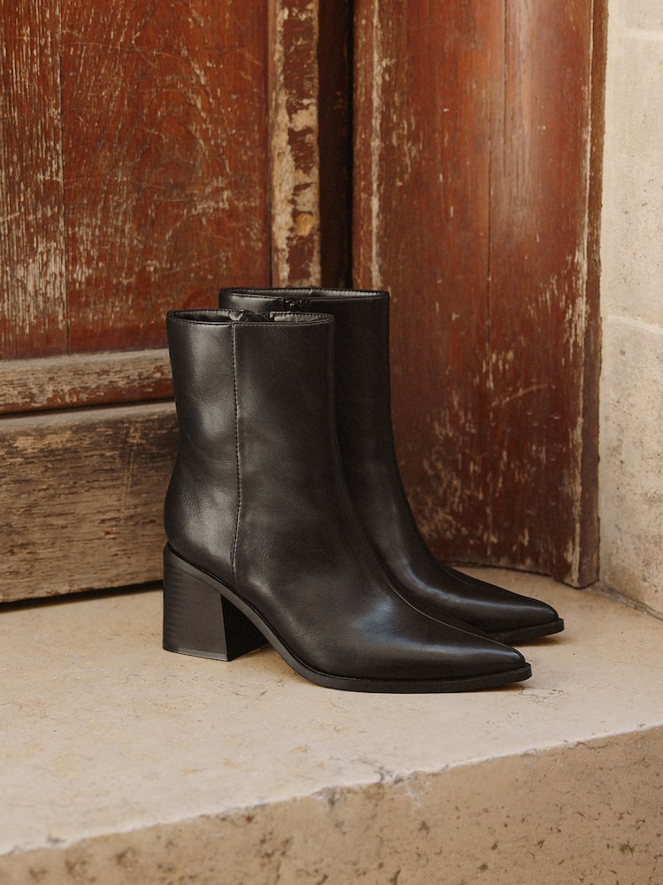 Linzi Black Signal Block Heel Ankle Boots - Image 6 of 6 Linzi Black Signal Block Heel Ankle Boots - Image 6 of 6