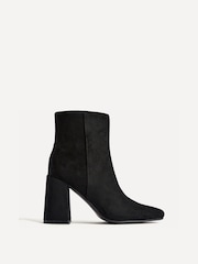 Linzi Black Romy Block Heel Ankle Boots - Image 2 of 5