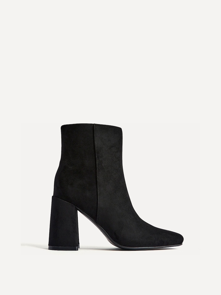 Linzi Black Romy Block Heel Ankle Boots - Image 2 of 5 Linzi Black Romy Block Heel Ankle Boots - Image 2 of 5