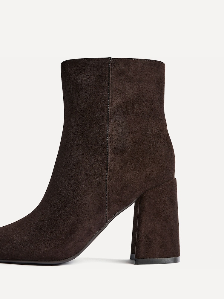 Linzi Brown Romy Block Heel Ankle Boots - Image 5 of 5 Linzi Brown Romy Block Heel Ankle Boots - Image 5 of 5