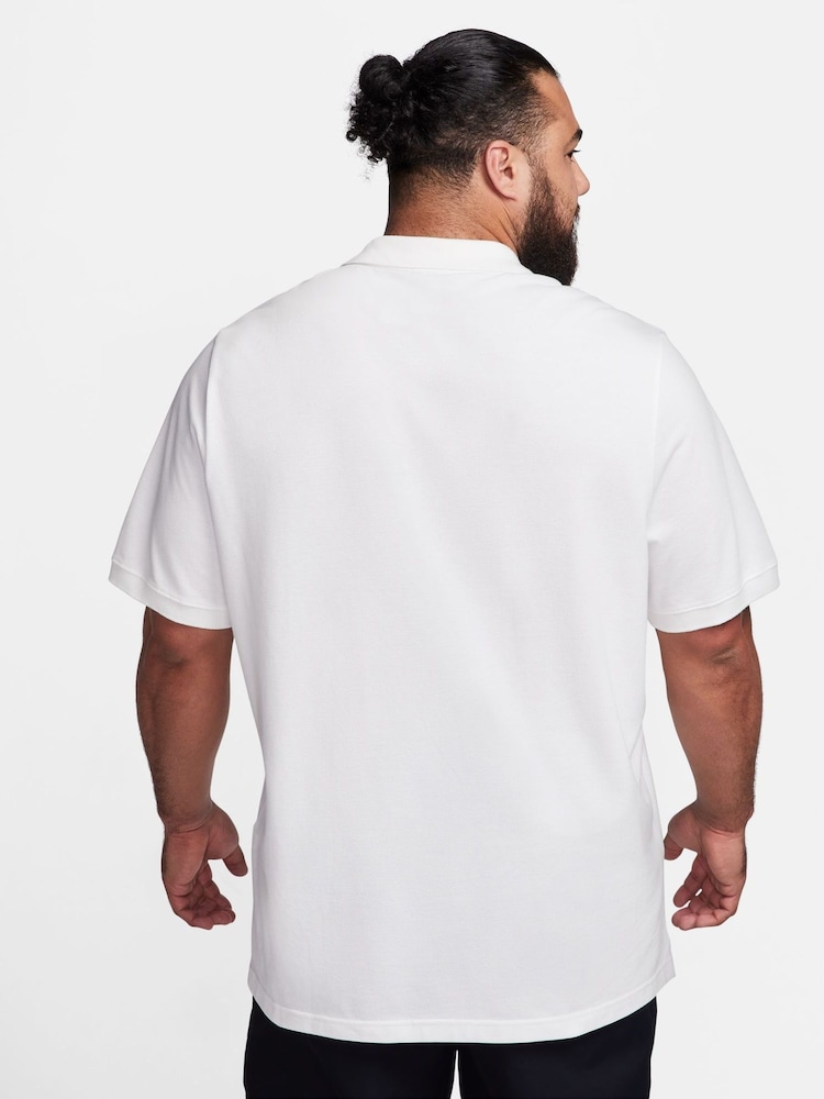 Nike White Club Short Sleeve Polo Shirt - Image 5 of 9