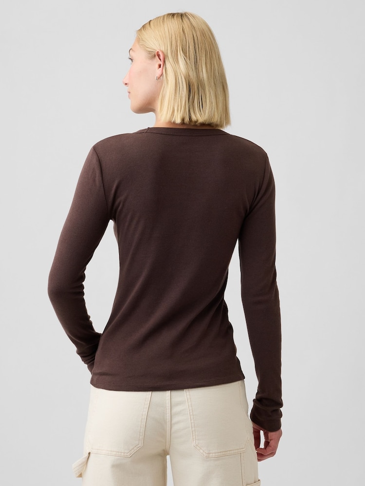 Gap Brown Modern Ribbed Long Sleeve T-Shirt - Image 2 of 5 Gap Brown Modern Ribbed Long Sleeve T-Shirt - Image 2 of 5