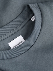 رداء علوي رياضي جاكيت بدلة بياقة بحافة مستديرة من Jack & Jones - صورة 7 من 8