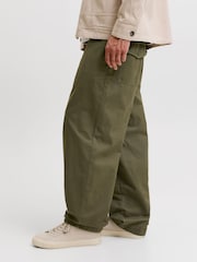 أخضر - بنطلون بقصّة رجل واسعة من JACK & JONES - صورة 3 من 6