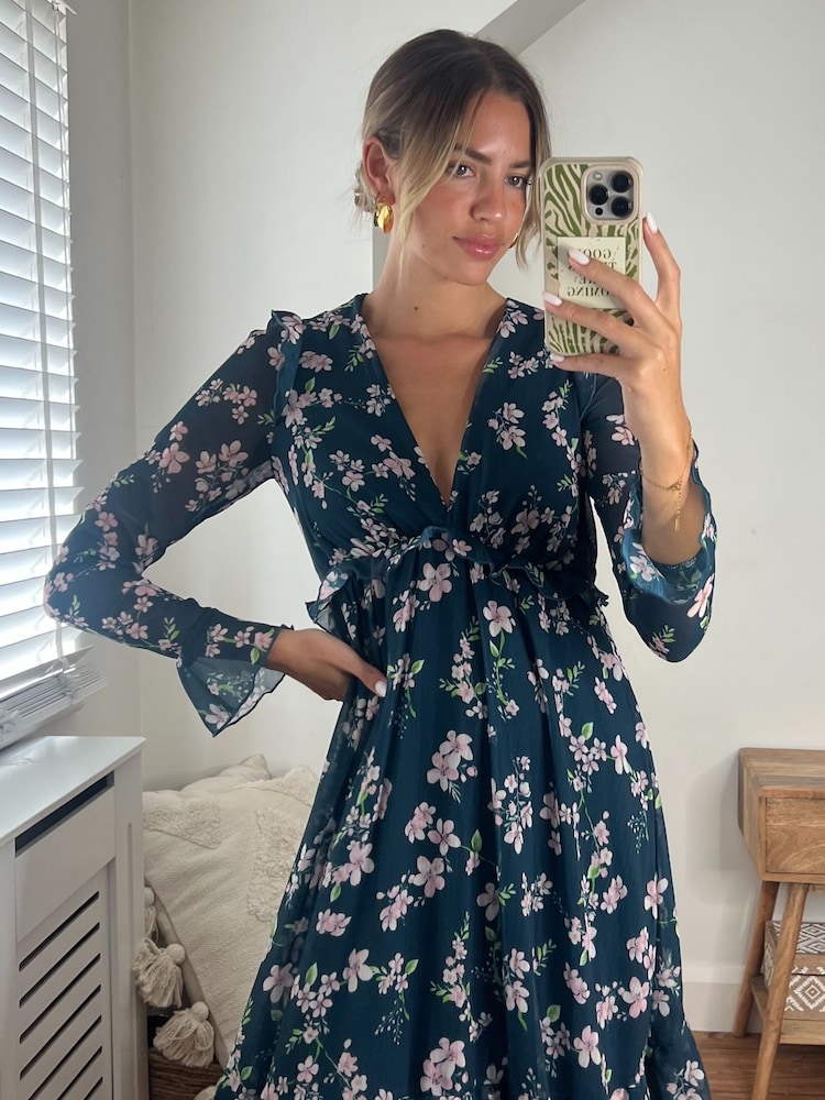 Style Cheat Green Birdie Frill Tie Back Dress - Image 4 of 4