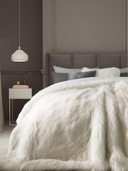Cream Long Faux Fur Throw - Image 3 of 3