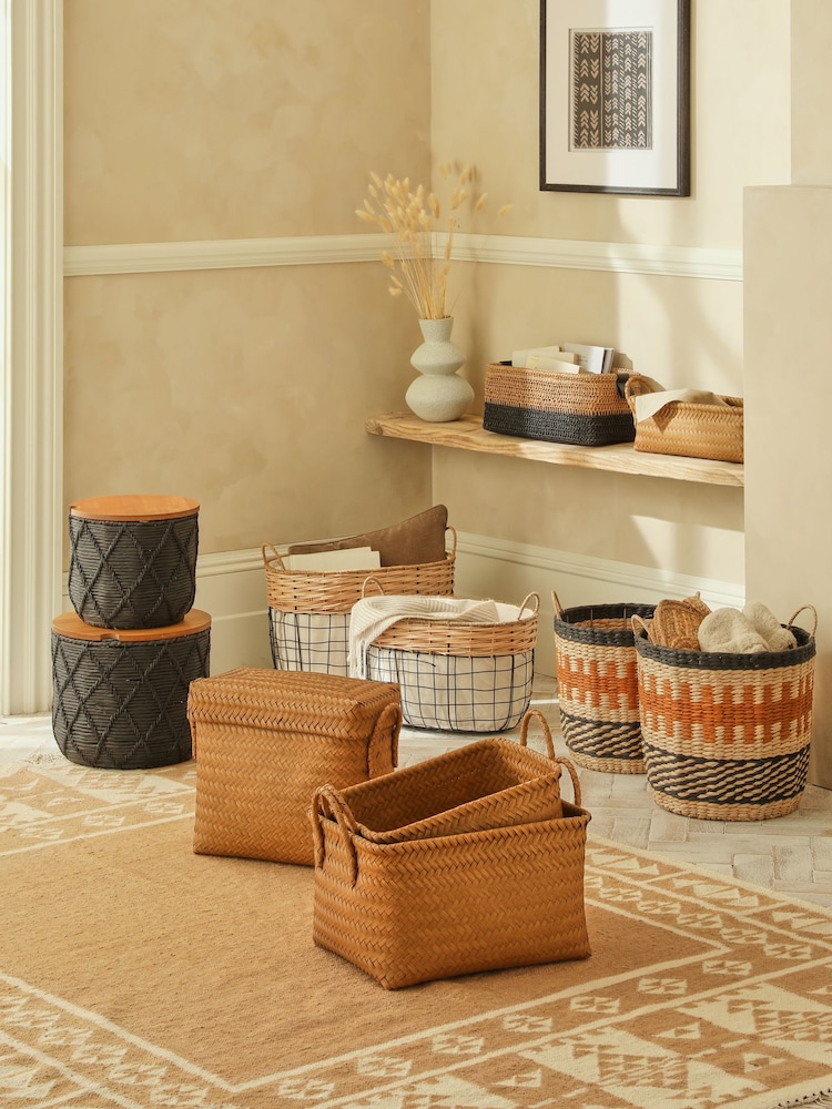 Natural Plastic Wicker Small Storage Basket - Image 3 of 5