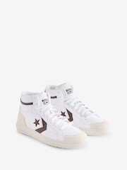 حذاء رياضي برقبة عالية من تشكيلة Pro Blaze Classic من Converse - صورة 3 من 9