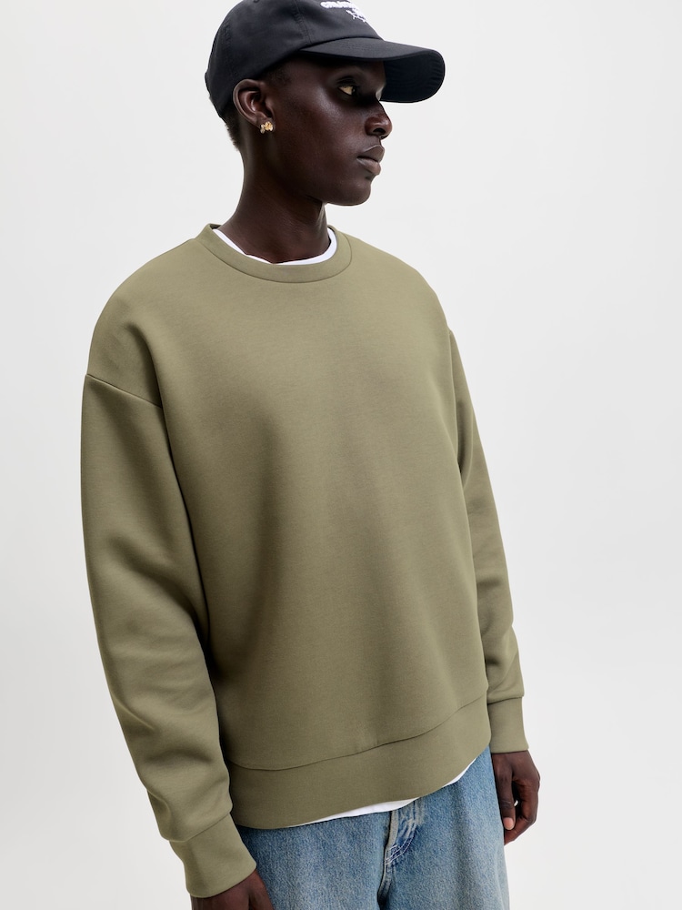 JACK & JONES Green Oversized Crew Neck Sweat Top - Image 1 of 7 JACK & JONES Green Oversized Crew Neck Sweat Top - Image 1 of 7