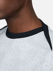 Nike Grey Academy Pro Dri-FIT Training T-Shirt - Image 5 of 7