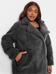 Yours Curve Black Maxi Borg Coat - Image 4 of 4