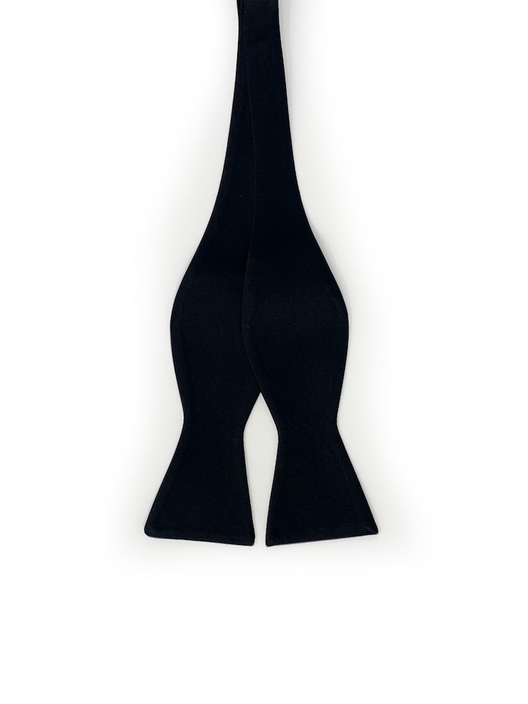 Savile Row Company Black Pure Silk Self Bow Tie - Image 2 of 3