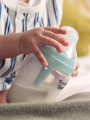 Tommee Tippee Natural Advanced Anti Collic Baby Bottle Starter Kit - Image 4 of 5
