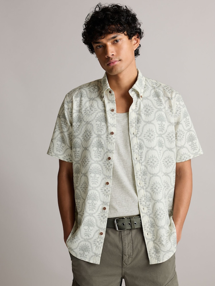 White 100% Cotton Printed Short Sleeve Oxford Shirt - Image 1 of 7