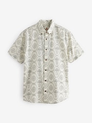 White 100% Cotton Printed Short Sleeve Oxford Shirt - Image 5 of 7