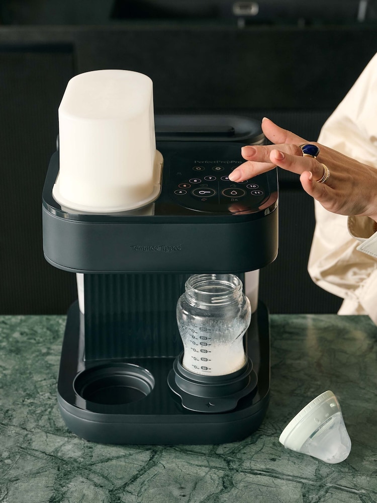 Tommee Tippee Black Perfect Prep Pro Baby Formula Feed Machine - Image 1 of 5 Tommee Tippee Black Perfect Prep Pro Baby Formula Feed Machine - Image 1 of 5