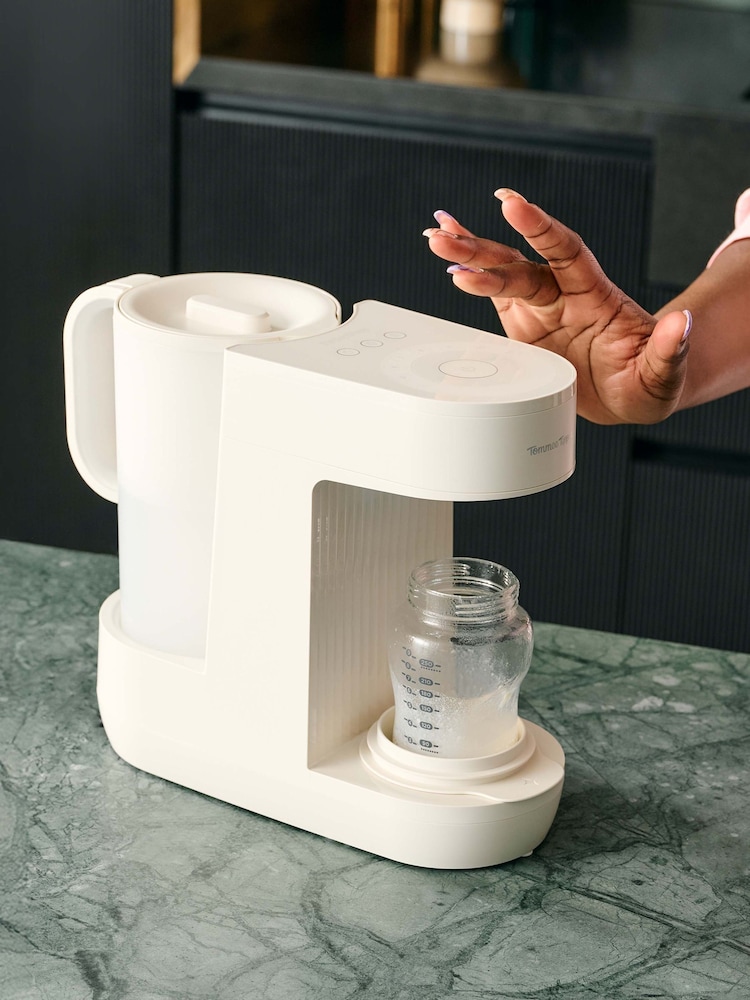 Tommee Tippee Chalk White Perfect Prep Baby Formula Feed Machine - Image 1 of 5