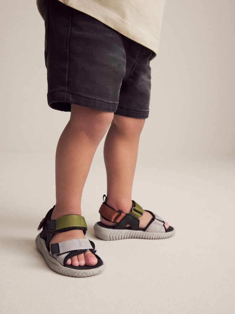 Grau - Trekking-Sandalen im Utility-Design - Bild 1 von 10