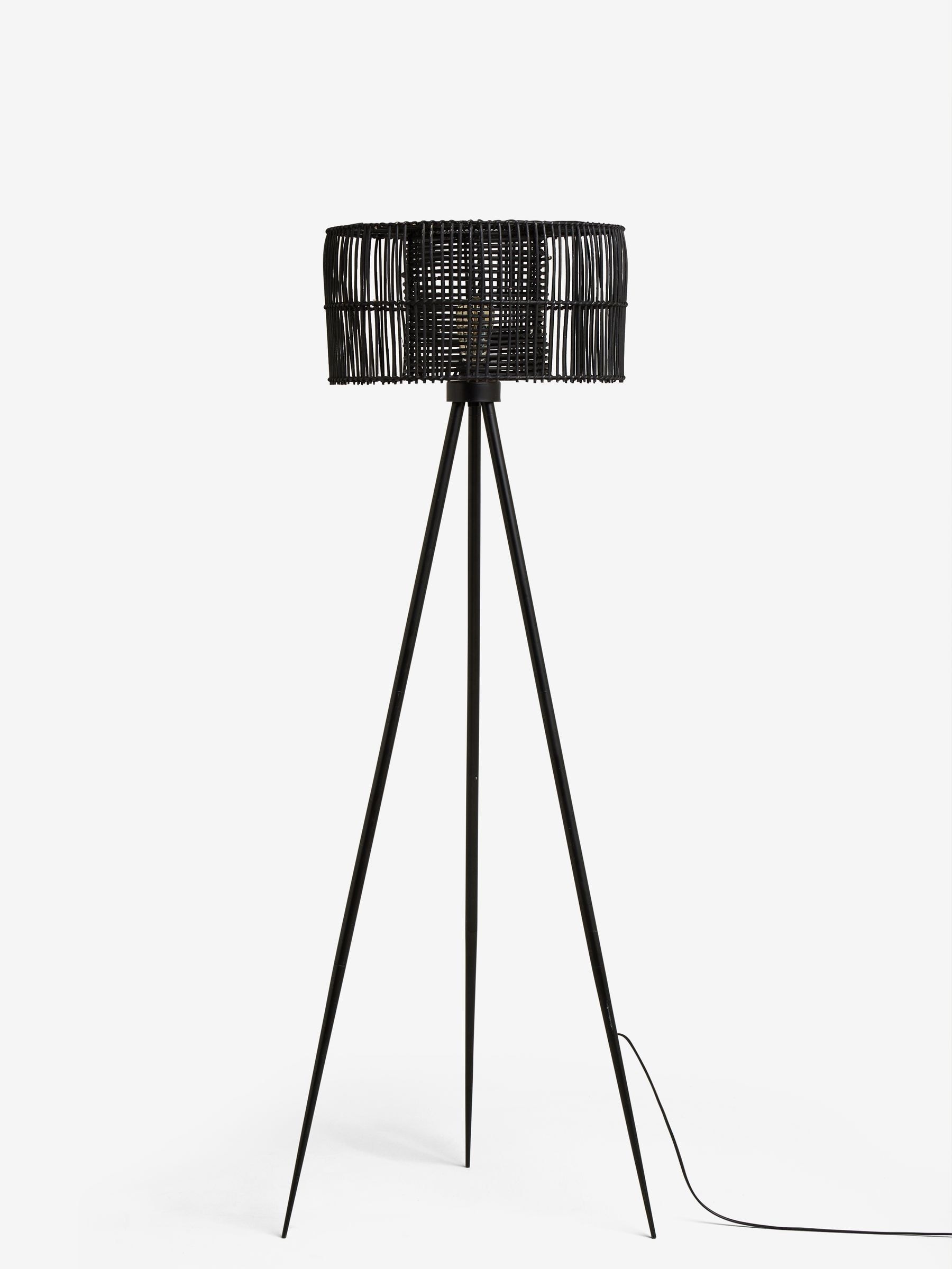 Kai rattan tripod floor lamp top