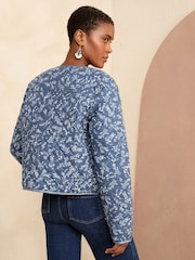 Love & Roses – gesteppte Jerseyjacke mit Blumenmuster - Bild 3 von 4