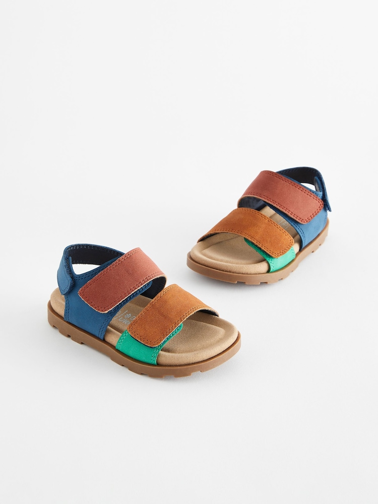 Hell - Sandalen mit Kork-Fussbett und zwei Riemen mit Klettverschluss - Bild 1 von 6