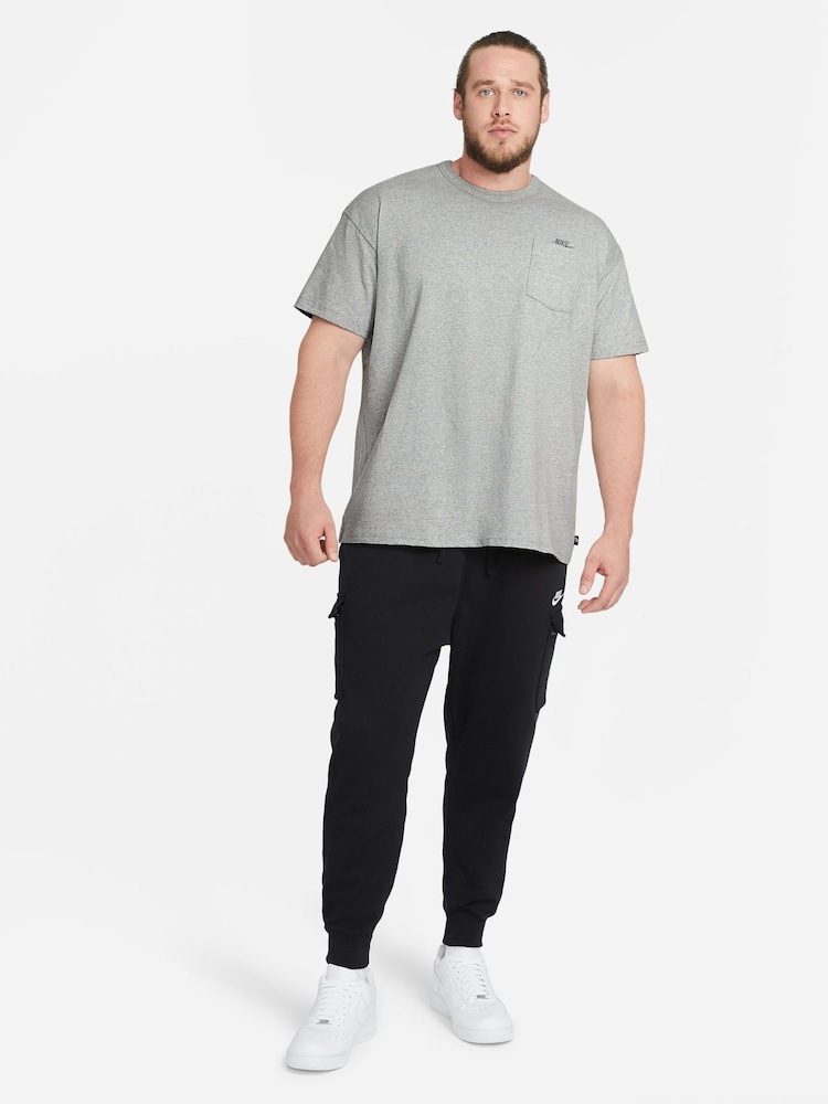 Серый - Футболка Nike Club - Изображение 2 из 7