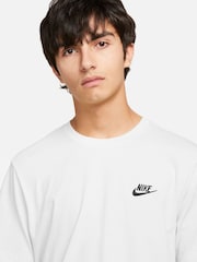 Nike White Club T-Shirt - Image 7 of 12