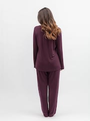 Nora Rose Jersey Antique Gold Lace Detail Pyjamas Set - Larawan 3 ng 4