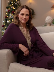 Nora Rose Jersey Antique Gold Lace Detail Long Dressing Gown - Imagen 1 de 4