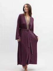 Nora Rose Jersey Antique Gold Lace Detail Long Dressing Gown - Imagen 2 de 4