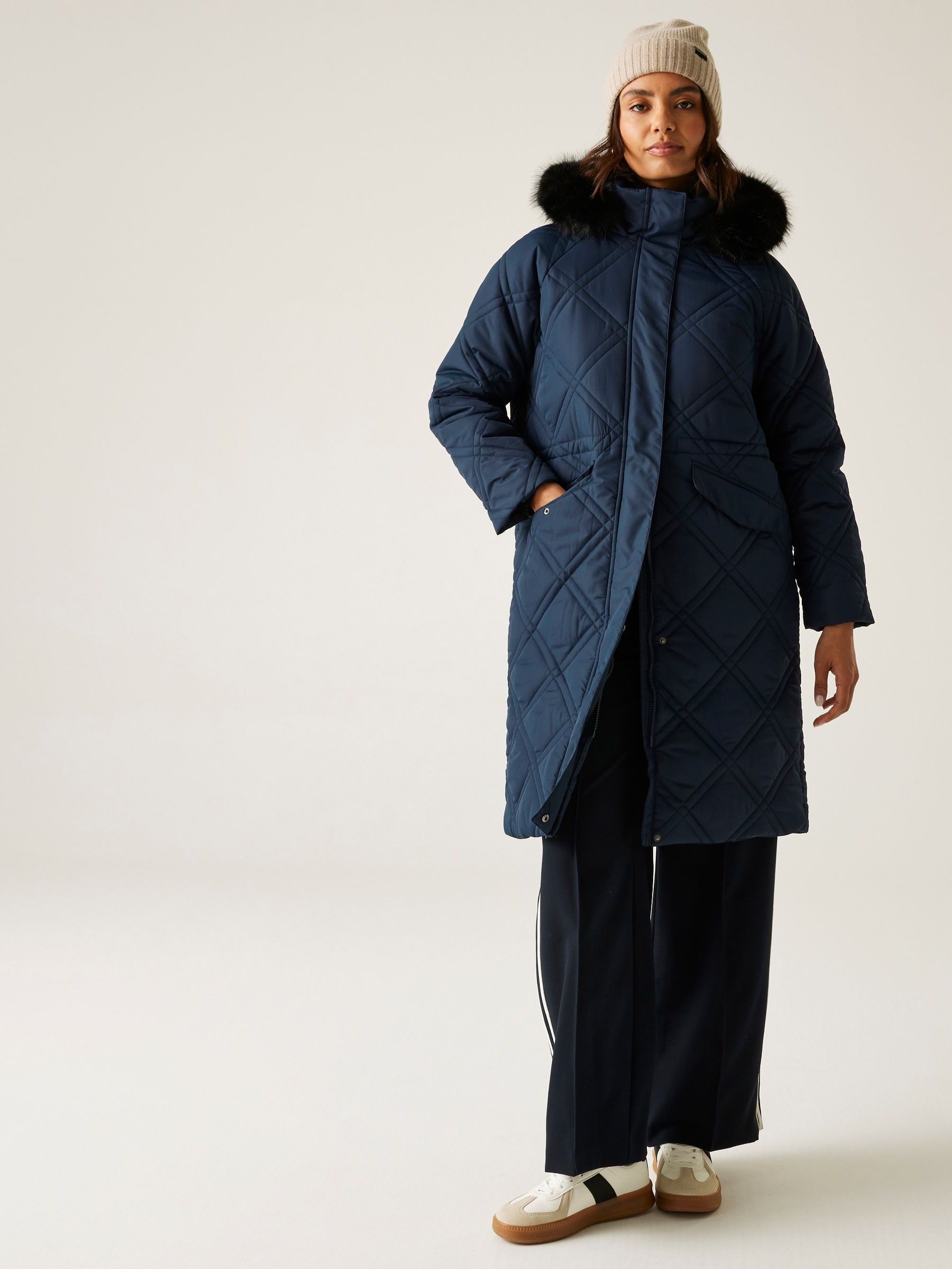 Regatta Women's Bleu Long Hooded Down Jacket Freyla - Image 4