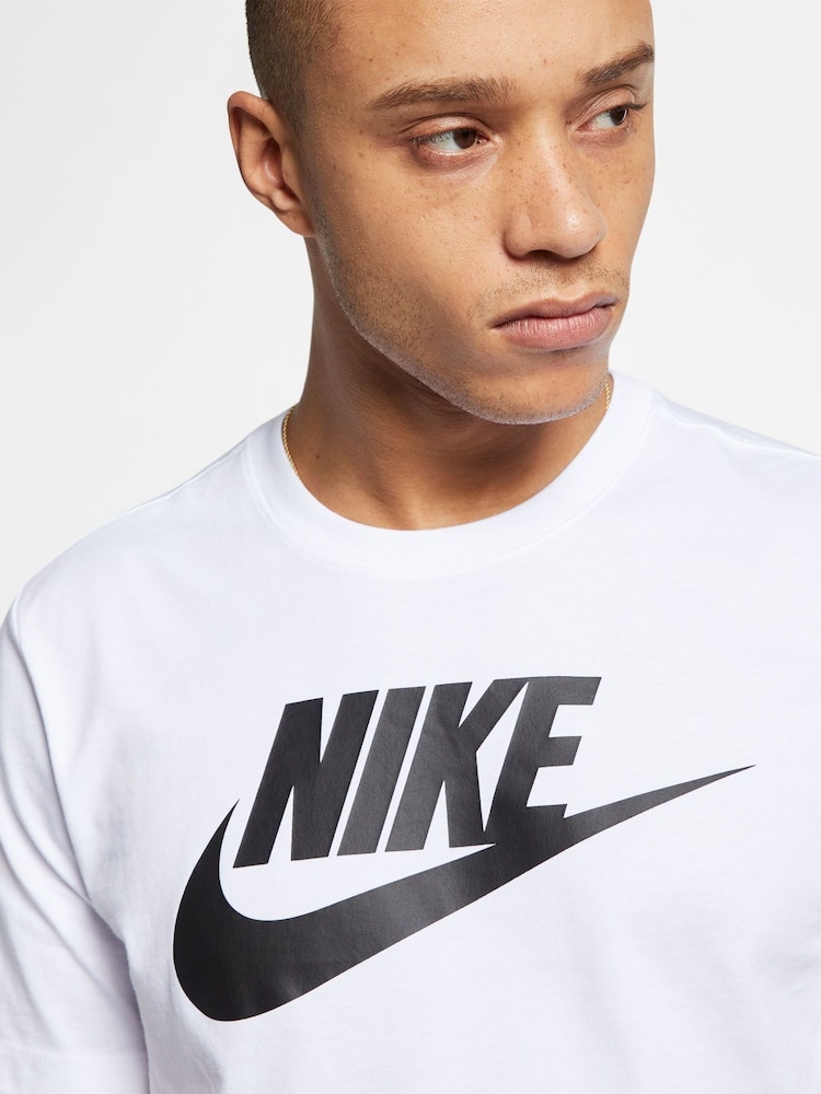 Wit/zwart - Nike Icon Futura T-shirt - Image 3 of 12