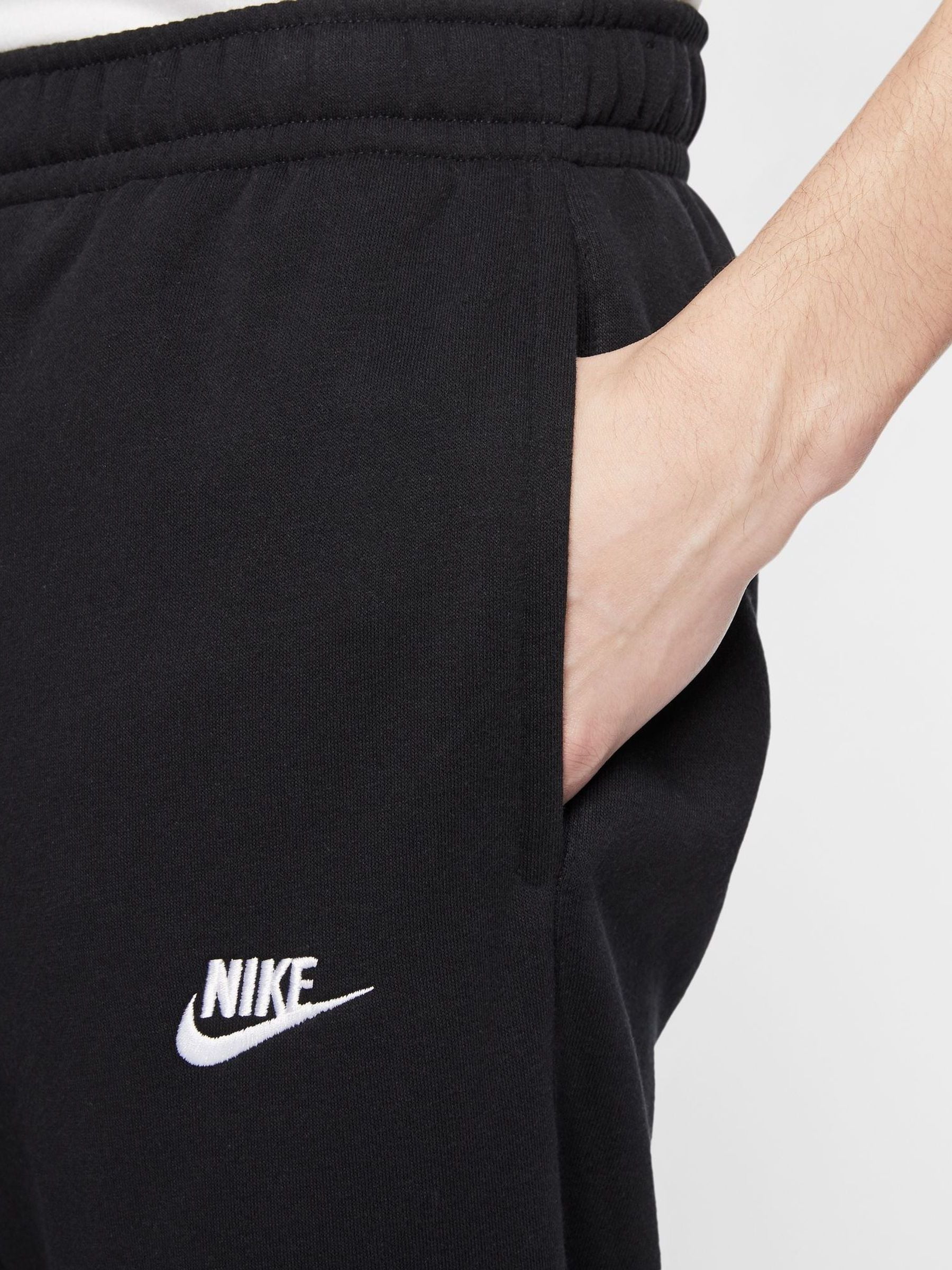 Nike cuffed club deals