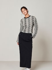 Black/White Zig Zag Stripe Crochet Crew Neck Jumper - Image 2 of 4