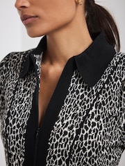 Mint Velvet Animal Print Jacquard Midi Dress - Obraz 3 z 7