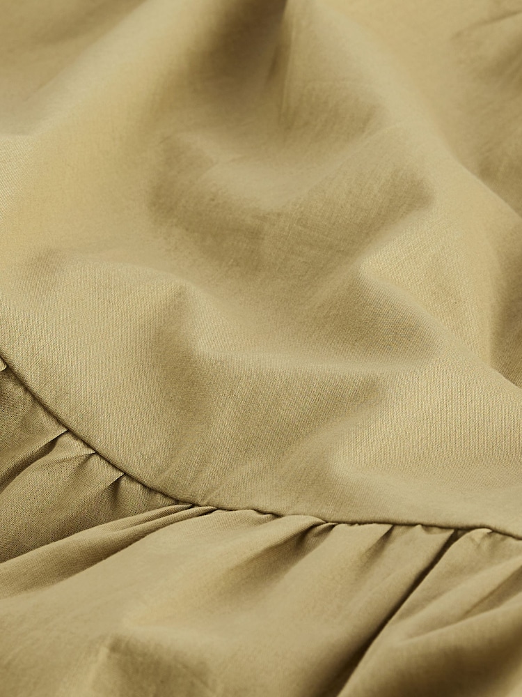 Khakigrün - Mini-Stufenkleid für den Sommer aus 100 % Baumwolle - Bild 7 von 7 Khakigrün - Mini-Stufenkleid für den Sommer aus 100 % Baumwolle - Bild 7 von 7