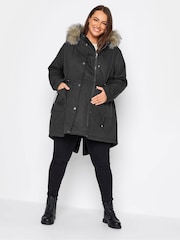 Yours Curve Black Maternity Faux Fur Trim Parka Coat - Image 4 of 5