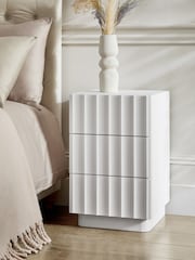 White Kendal Oak Effect 3 Drawer Bedside Table - Image 2 of 6