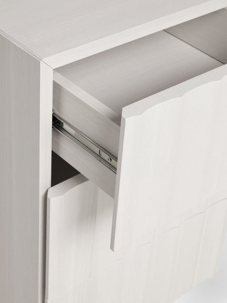 White Kendal Oak Effect 3 Drawer Bedside Table - Image 7 of 7 White Kendal Oak Effect 3 Drawer Bedside Table - Image 7 of 7