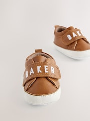 بني فاتح بني - حذاء رياضي مبطن للأولاد من Baker By Ted Baker - صورة 3 من 5