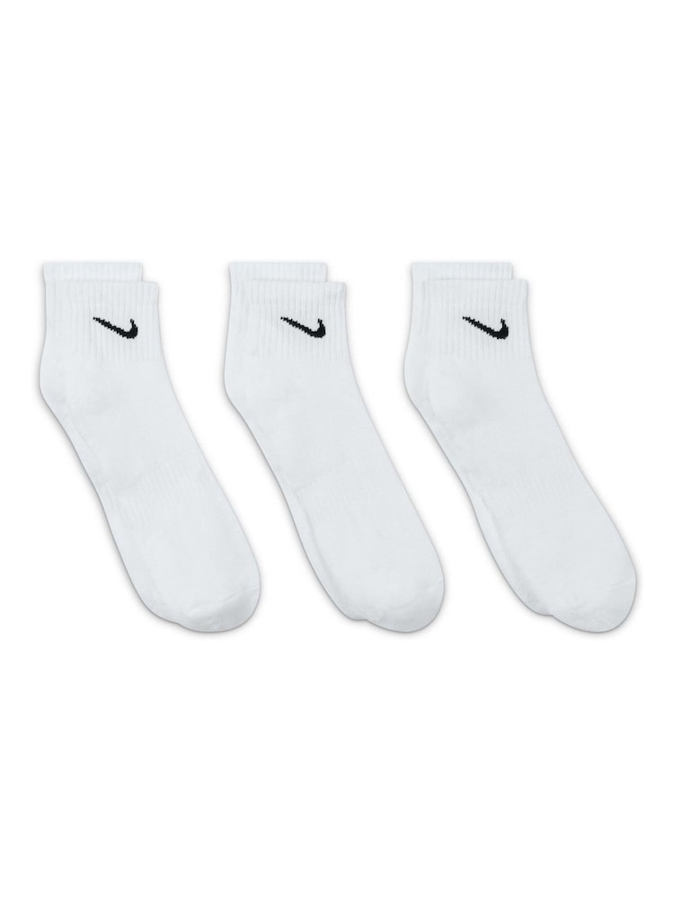 Nike White Ankle Everyday Cushioned Crew Socks 3 Pack - Image 3 of 4