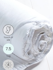 Sleep In Silk 7.5 Tog Duvet - Image 2 of 4
