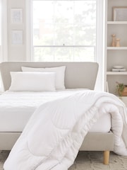 Sleep In Silk 7.5 Tog Duvet - Image 4 of 4